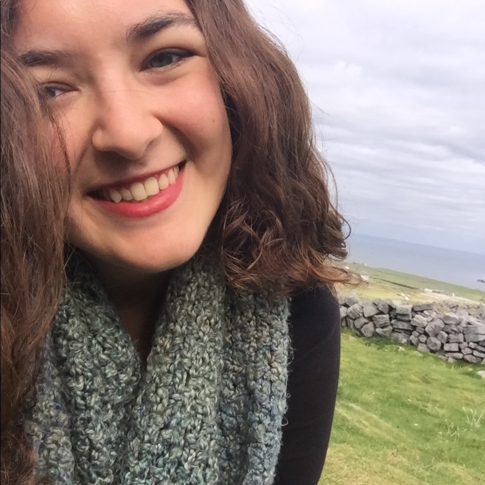 Meet your Posher, Mara